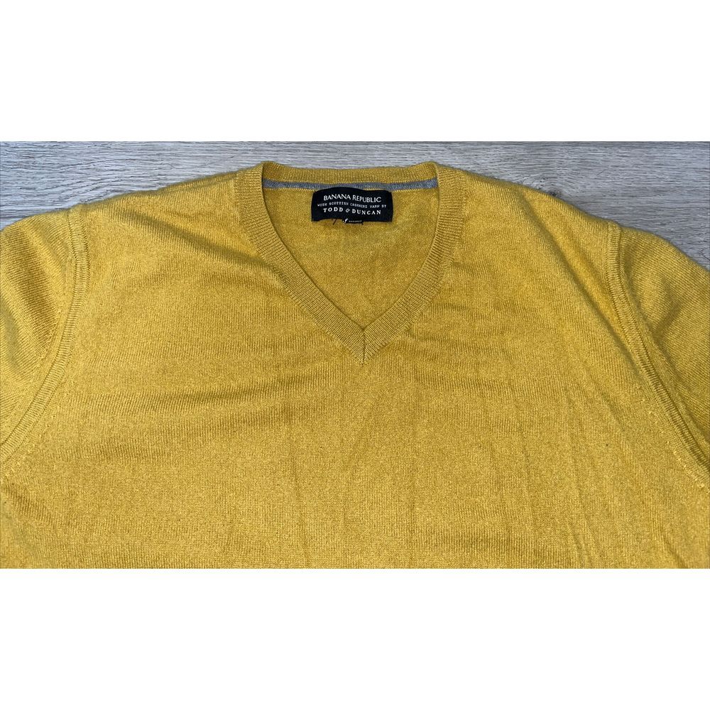 Banana Republic Todd & Duncan 100% Scottish Cashmere Yellow Sweater Mens Size XL